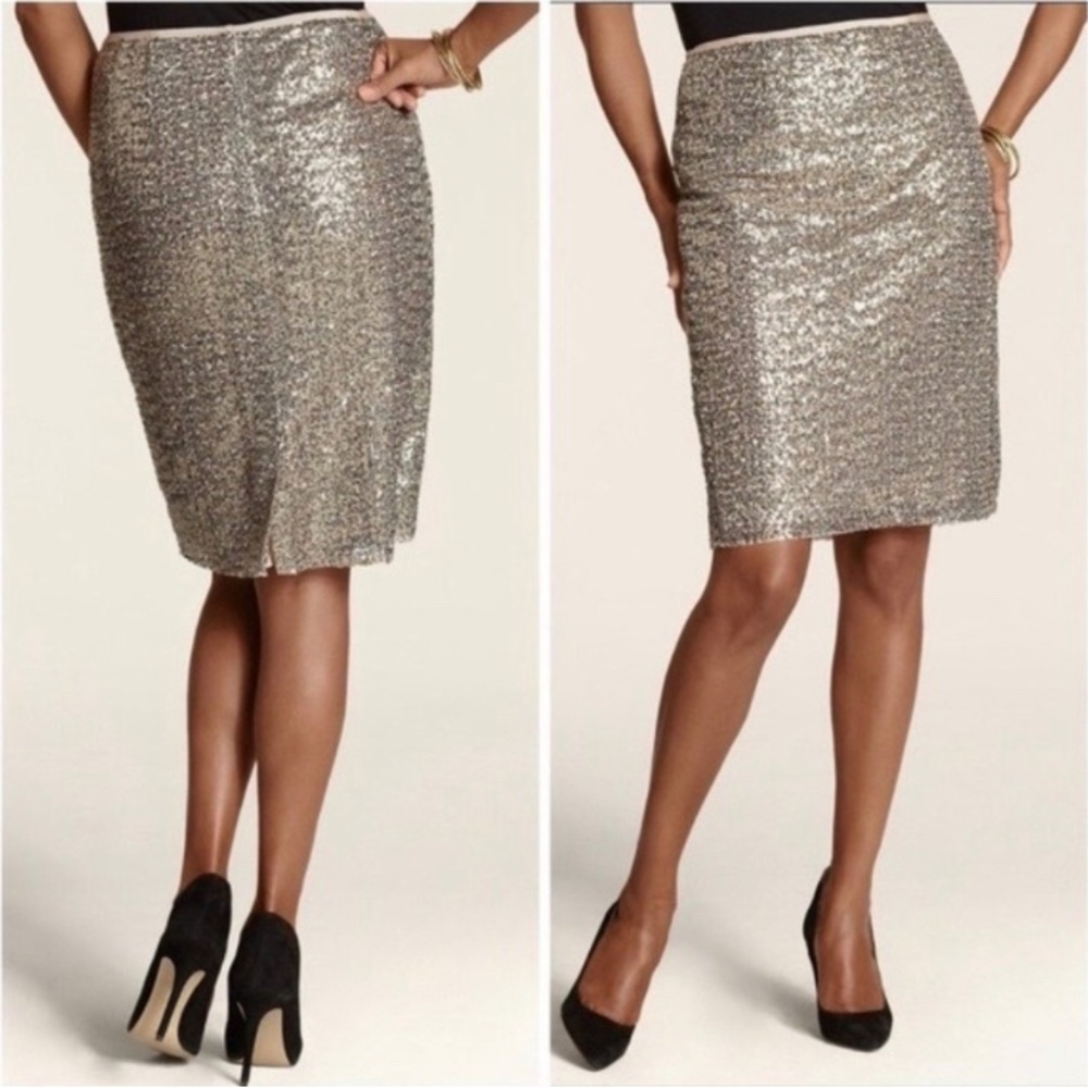 New with original tag gold sequins skirt. Size 6 Party Holiday!